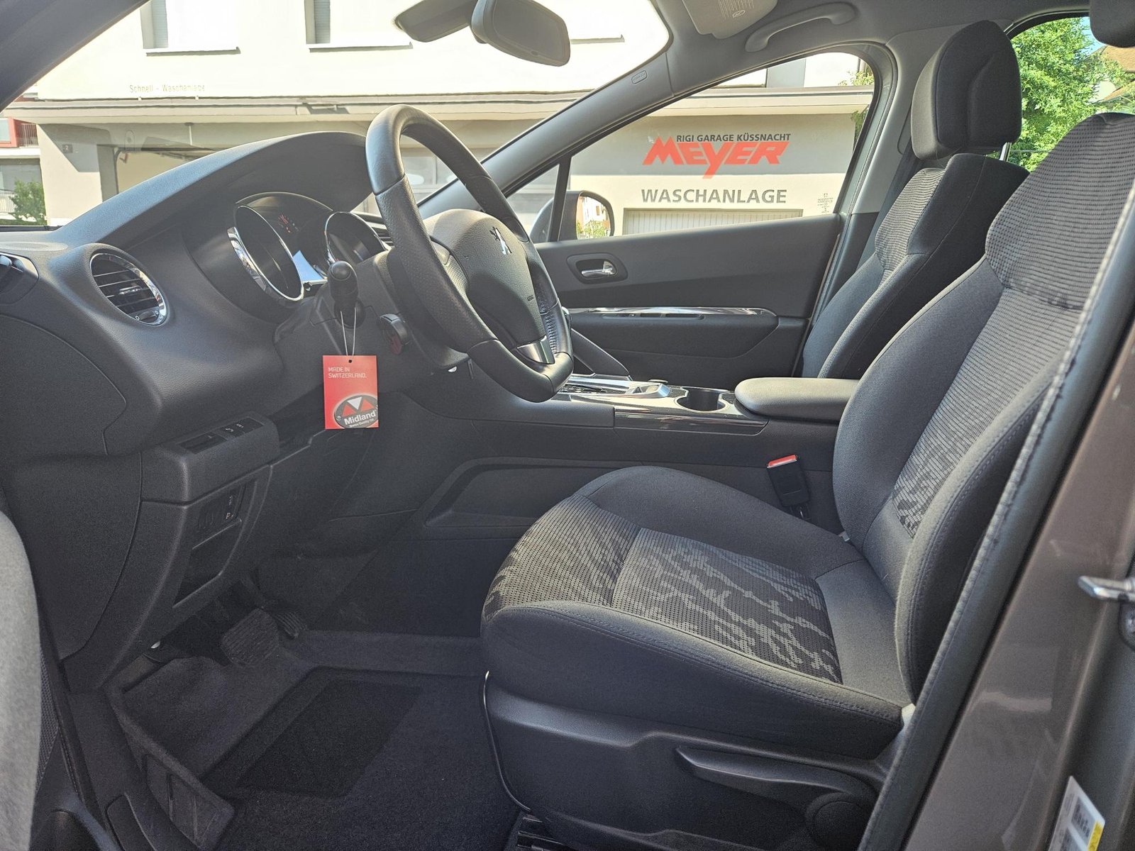 PEUGEOT 3008 2.0 HDi 163 AC Swiss Edition, Diesel, Occasion / Gebraucht, Automatik - 6