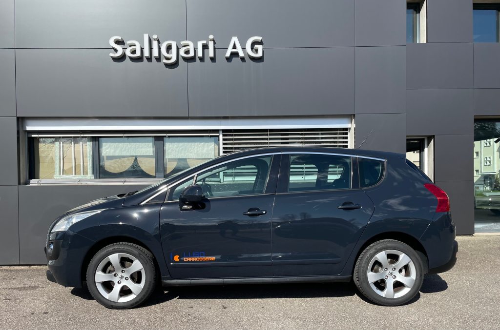 PEUGEOT 3008 1.6 HDi 112 Sport