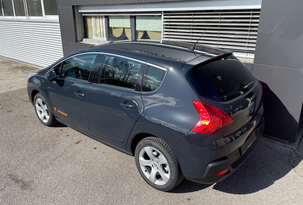PEUGEOT 3008 1.6 HDi 112 Sport, Diesel, Occasion / Gebraucht, Handschaltung - 6