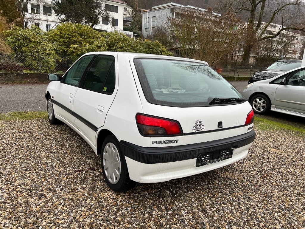 PEUGEOT 306 1.8 XT, Essence, Occasion / Utilisé, Automatique - 4