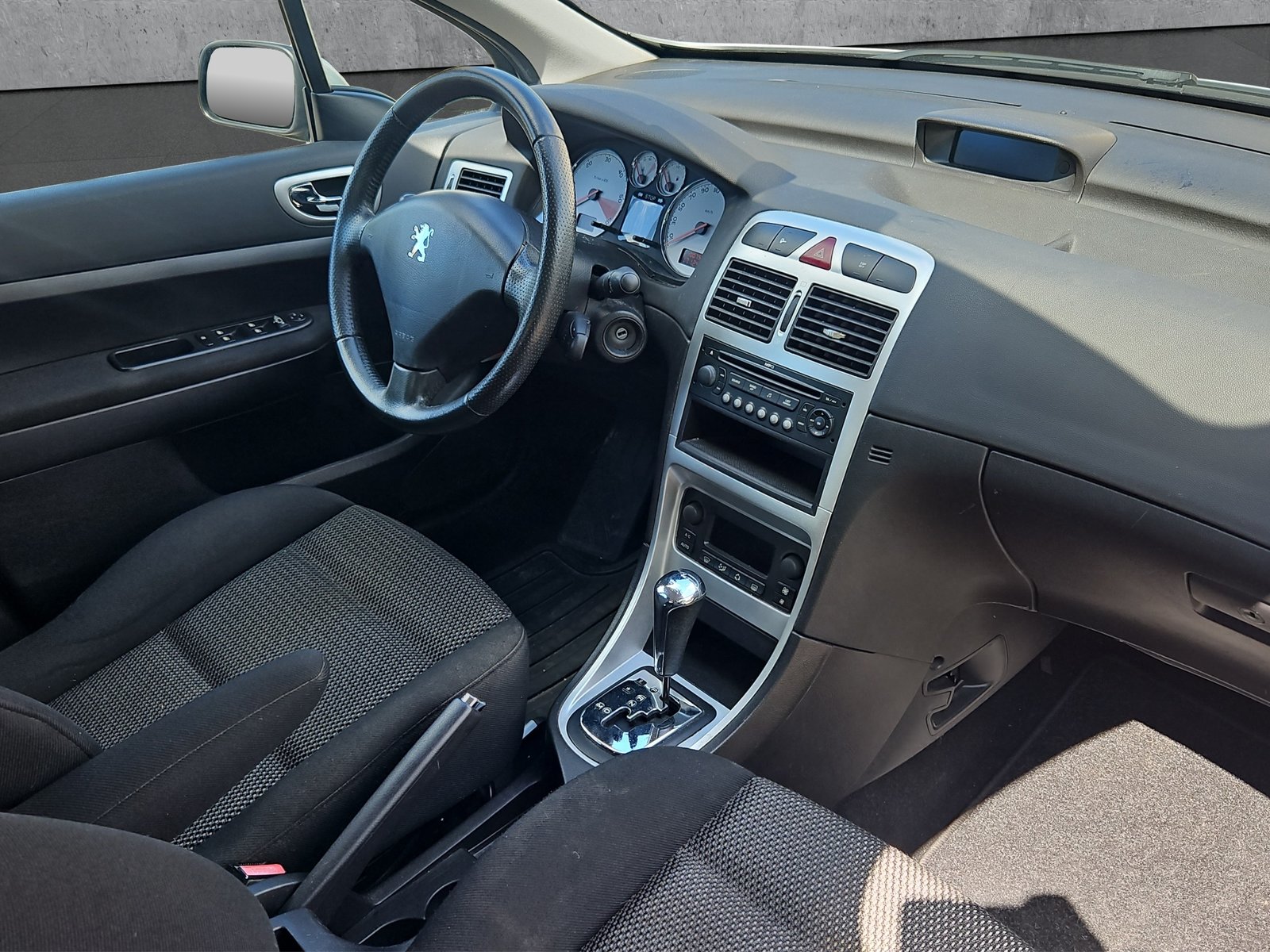 PEUGEOT 307 SW 2.0 HDI Premium, Diesel, Occasion / Utilisé, Manuelle - 6