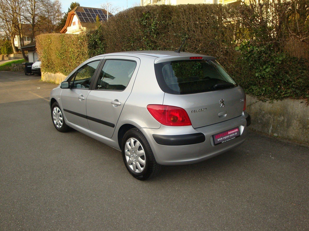 PEUGEOT 307 2.0 16V XSi, Petrol, Second hand / Used, Automatic - 2