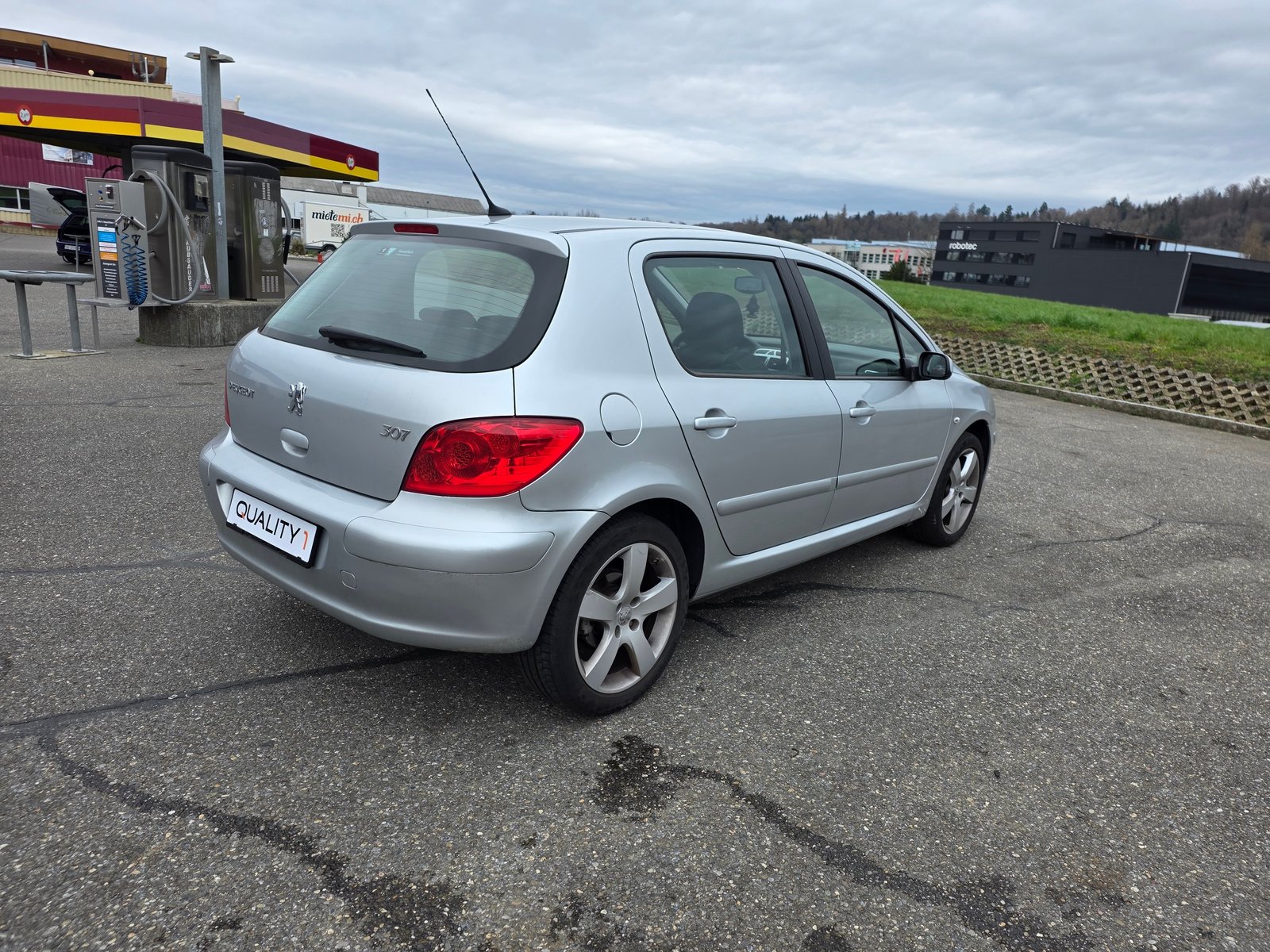 PEUGEOT 307 2.0 16V XS, Benzin, Occasion / Gebraucht, Handschaltung - 3