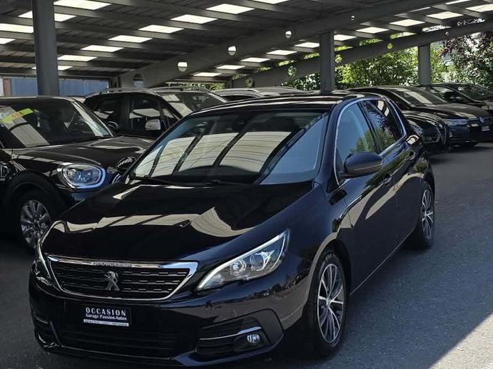 PEUGEOT 308 1.2 i STT, Benzin, Occasion / Gebraucht, Automatik