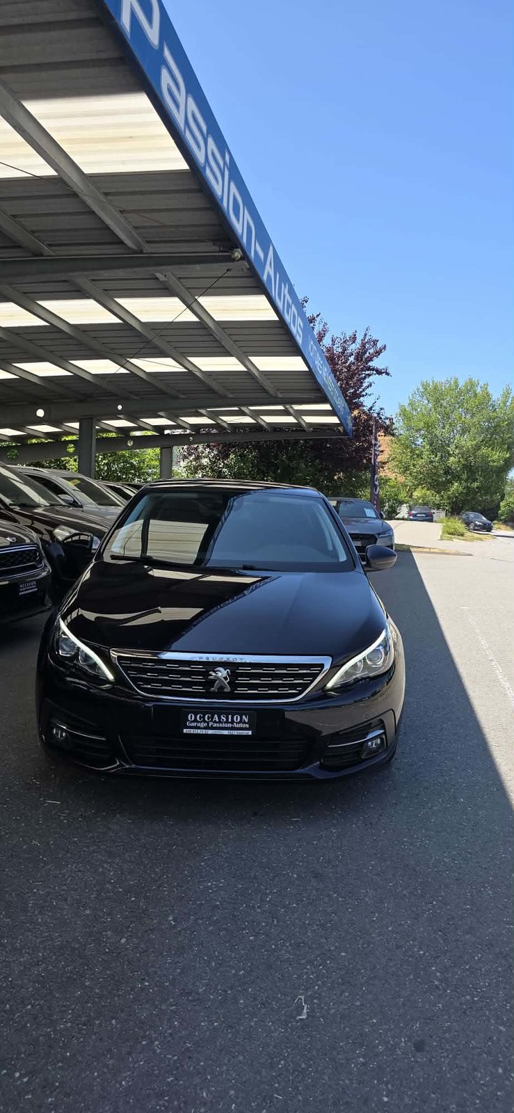 PEUGEOT 308 1.2 i STT, Benzin, Occasion / Gebraucht, Automatik - 2