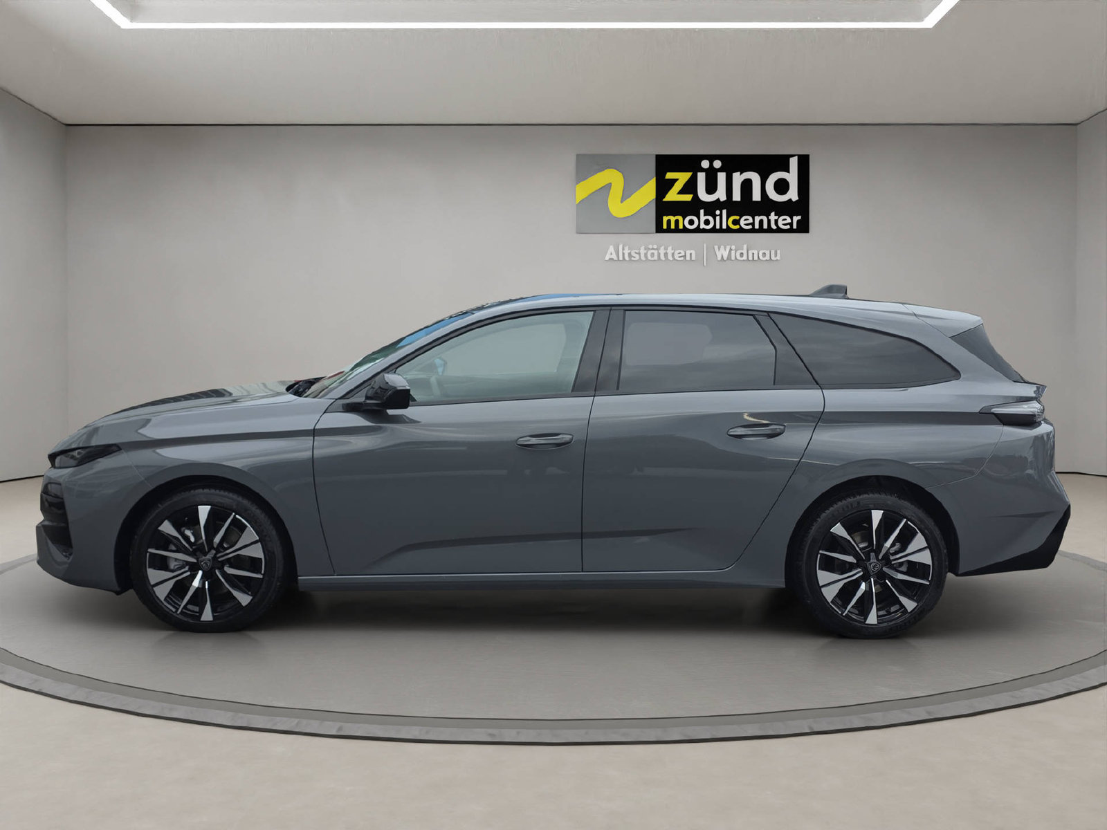 PEUGEOT 308 SW 1.2 Hybrid Allure, Hybride Léger Essence/Électricité, Voiture nouvelle, Automatique - 2