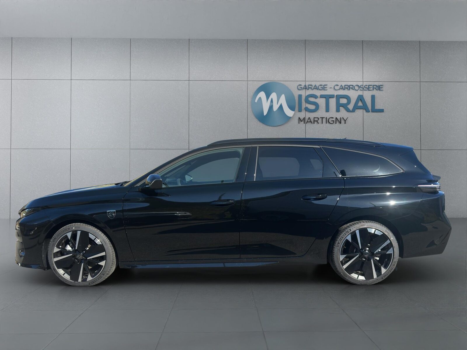 PEUGEOT 308 SW 1.2 Hybrid GT, Hybride Leggero Benzina/Elettrica, Auto nuove, Automatico - 2