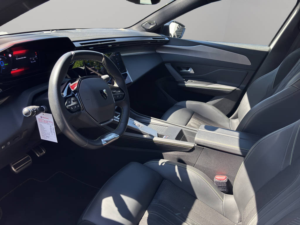 PEUGEOT 308 SW 1.6 PHEV 225 GT, Plug-in-Hybrid Benzin/Elektro, Occasion / Gebraucht, Automatik - 6