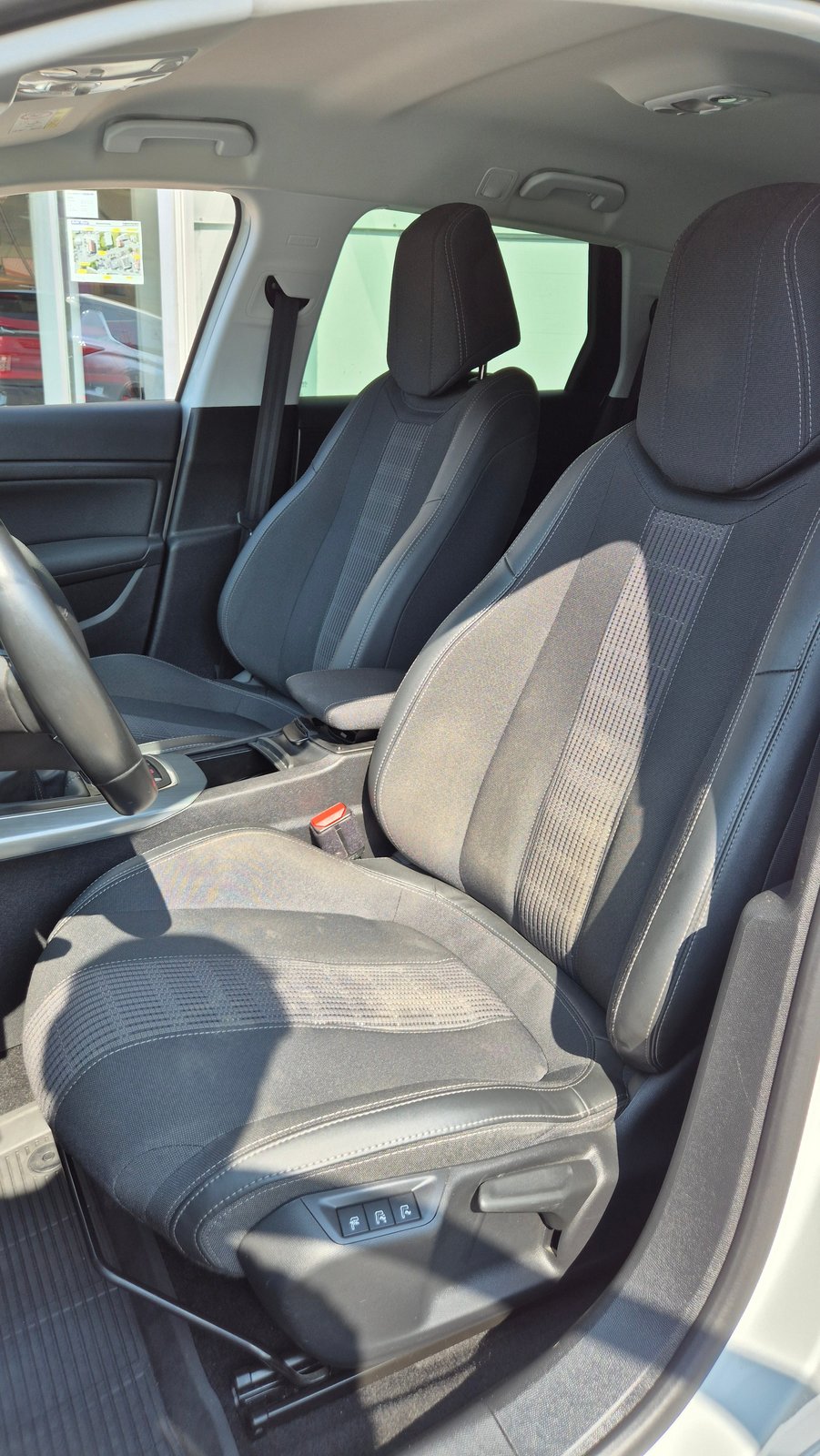 PEUGEOT 308 SW 1.5 BlueHDI Allure, Diesel, Occasion / Gebraucht, Handschaltung - 6