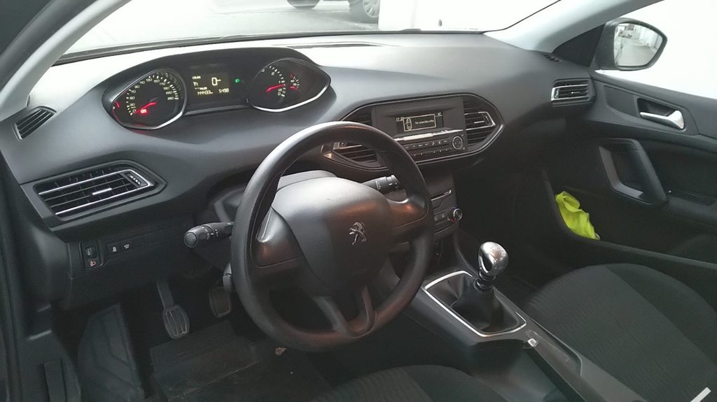 PEUGEOT 308 SW 1.6 BlueHDi Access, Diesel, Occasion / Gebraucht, Handschaltung - 7