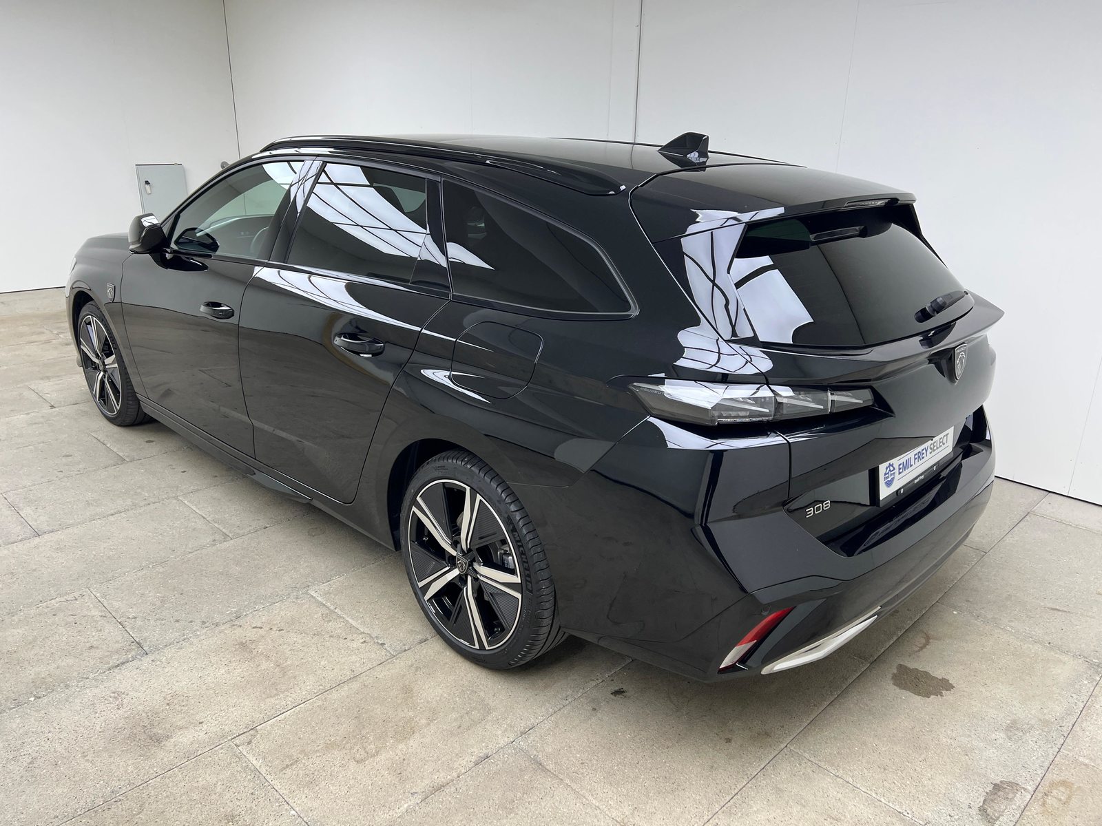 PEUGEOT 308 SW 1.6 PHEV 180 GT / ab 3,99% Leasing bei Abschluss eine, Plug-in-Hybrid Benzin/Elektro, Occasion / Gebraucht, Automatik - 4