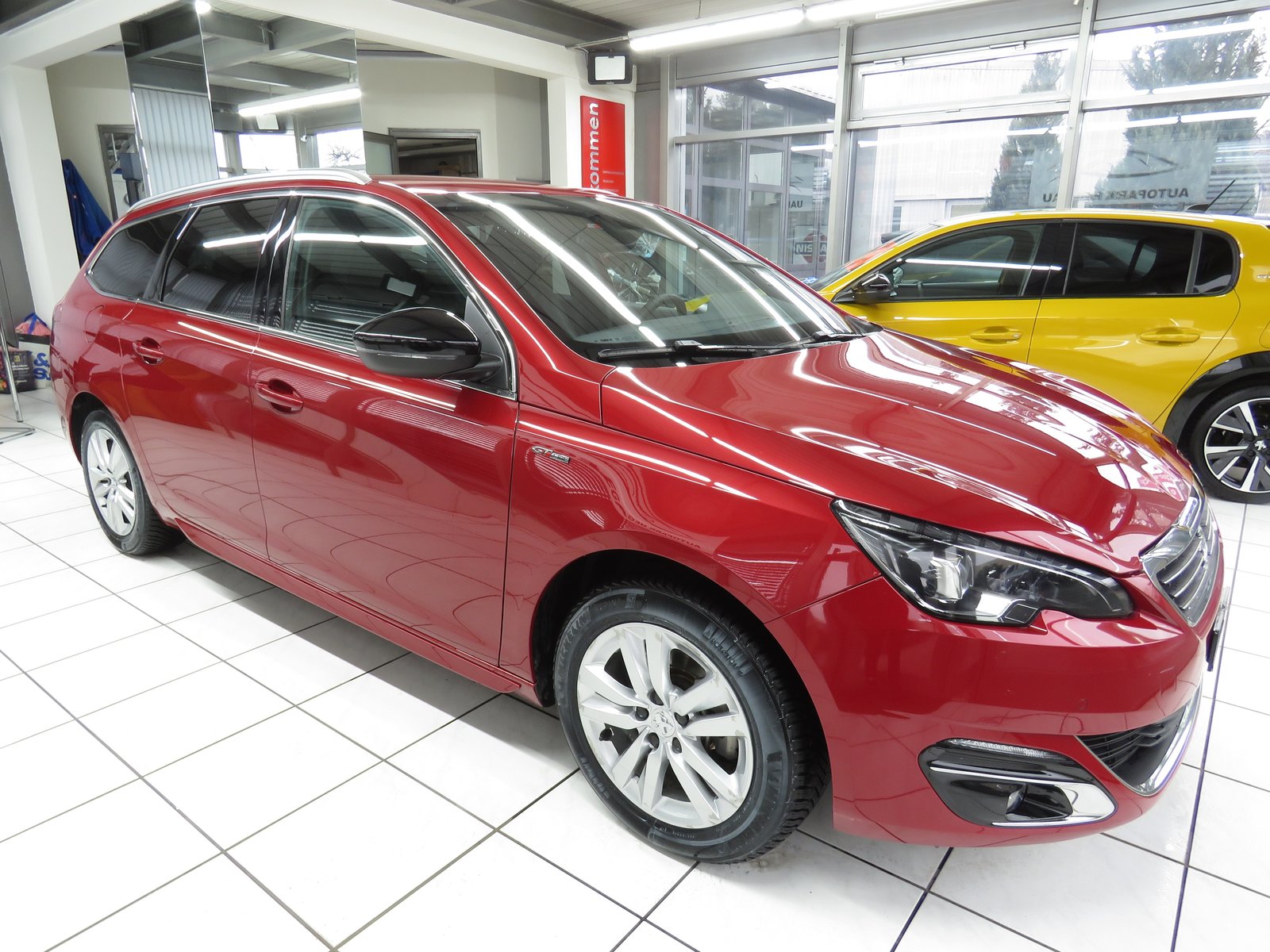 PEUGEOT 308 SW 1.2 THP GT Line Automatic, Essence, Occasion / Utilisé, Automatique - 3