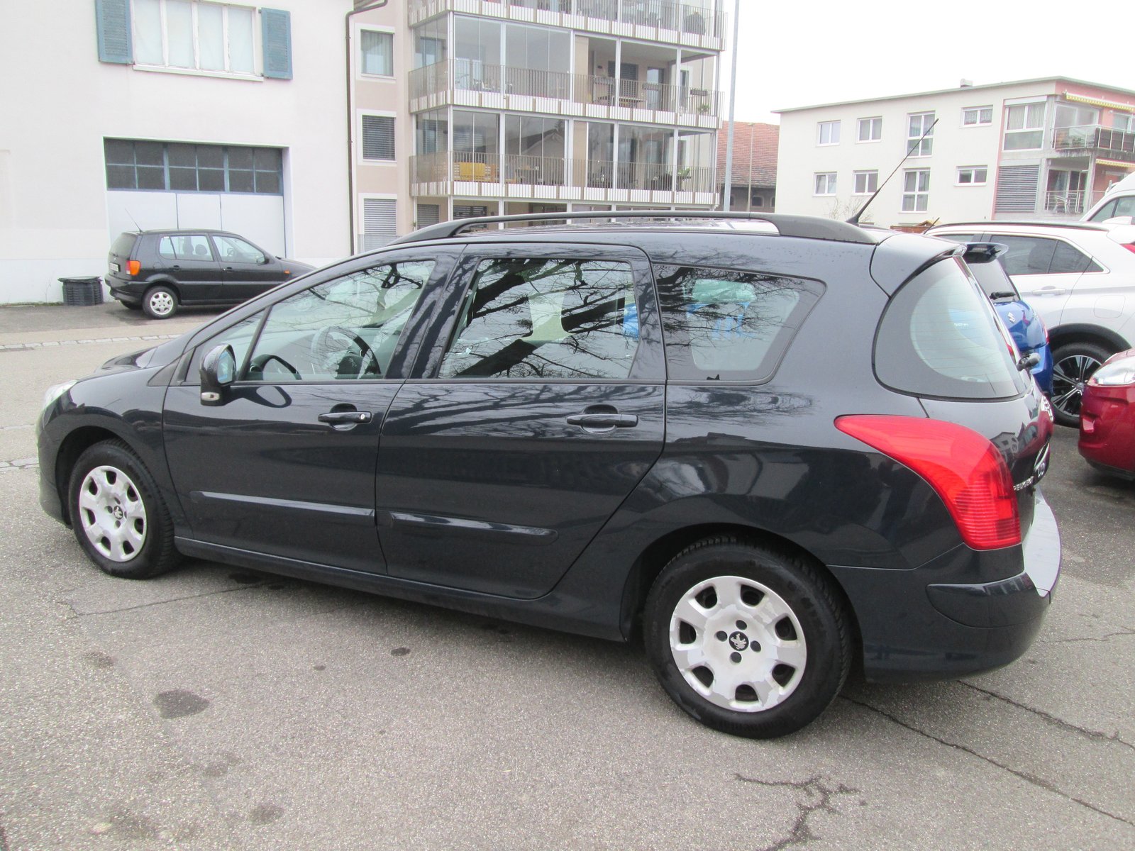 PEUGEOT 308 SW 1.6 HDI Access EGS6, Diesel, Occasion / Utilisé, Automatique - 3