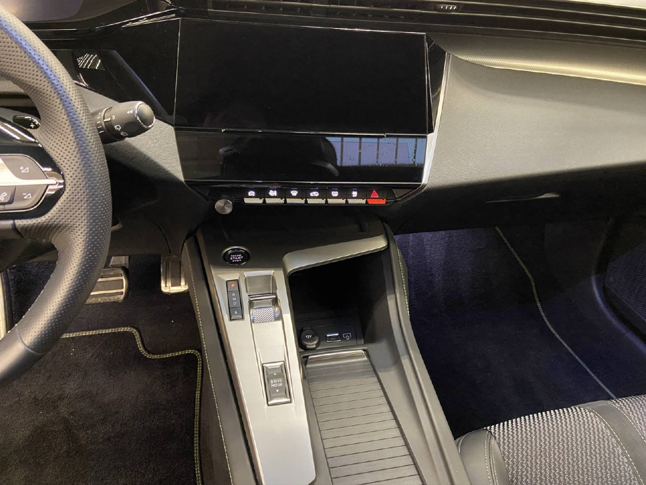 PEUGEOT 308 SW 1.6 PHEV 180 GT, Plug-in-Hybrid Benzin/Elektro, Occasion / Gebraucht, Automatik - 7