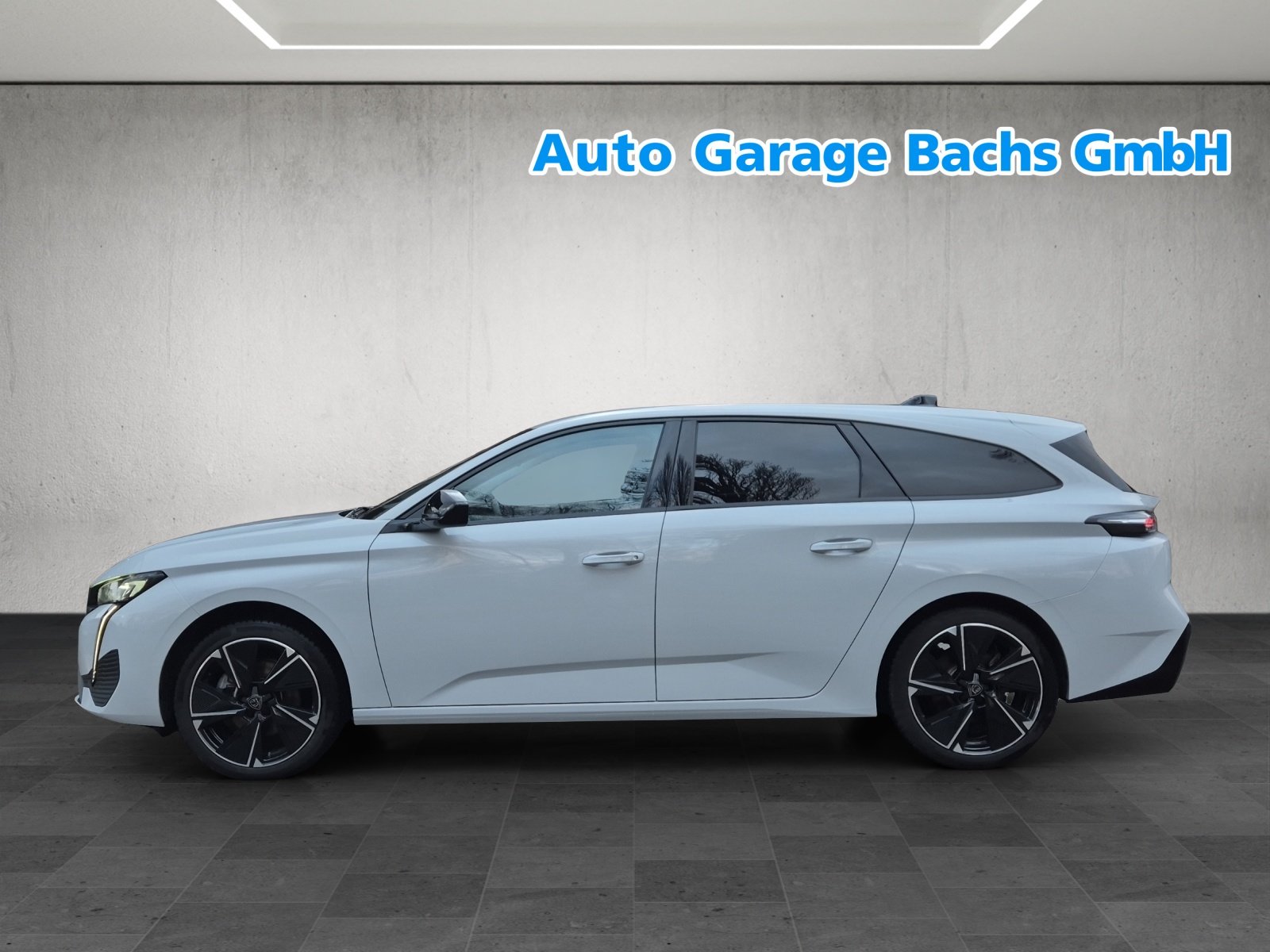 PEUGEOT 308 e SW Allure 54kWh, Électrique, Occasion / Utilisé, Automatique - 2
