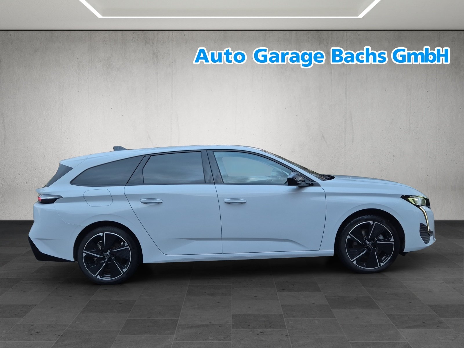 PEUGEOT 308 e SW Allure 54kWh, Électrique, Occasion / Utilisé, Automatique - 6