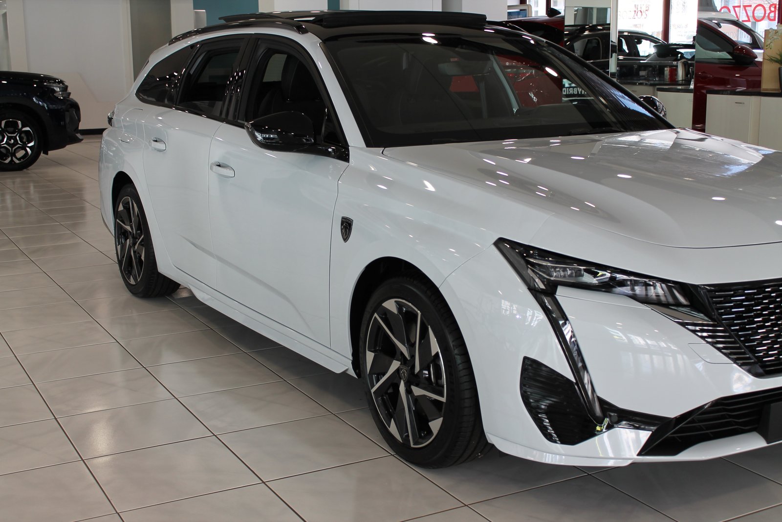 PEUGEOT 308 SW 1.6 PHEV 180 GT, Plug-in-Hybrid Benzina/Elettrica, Occasioni / Usate, Automatico - 2