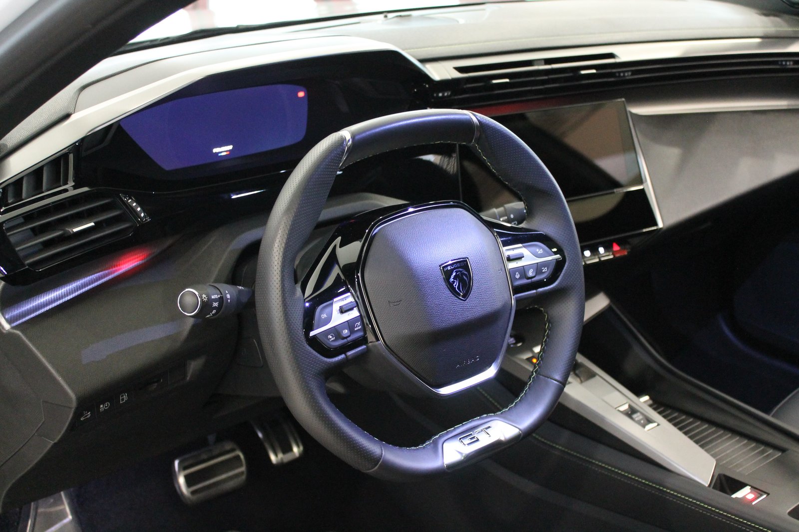 PEUGEOT 308 SW 1.6 PHEV 180 GT, Plug-in-Hybrid Benzina/Elettrica, Occasioni / Usate, Automatico - 7