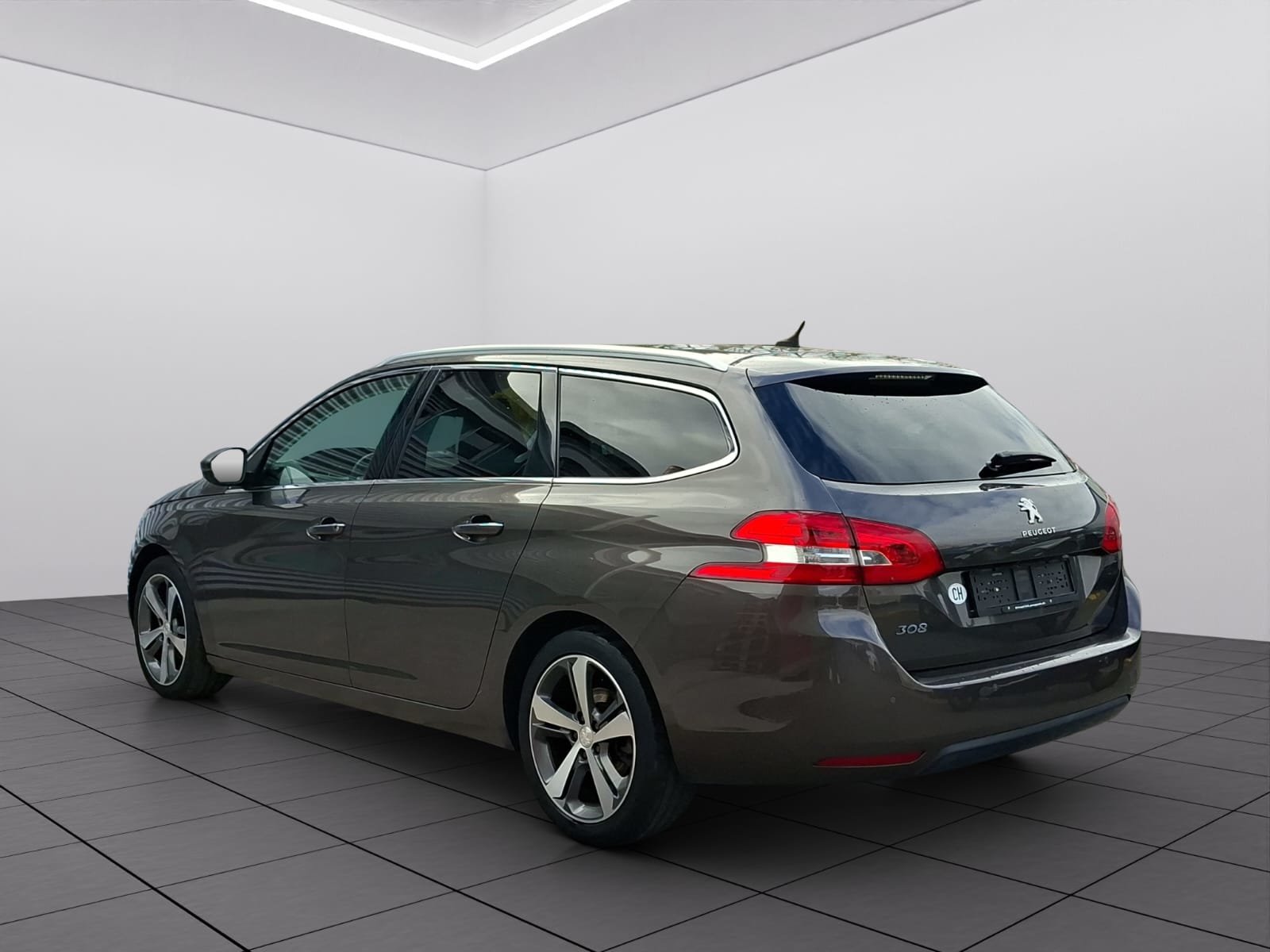 PEUGEOT 308 SW 1.2 THP Business, Essence, Occasion / Utilisé, Manuelle - 5