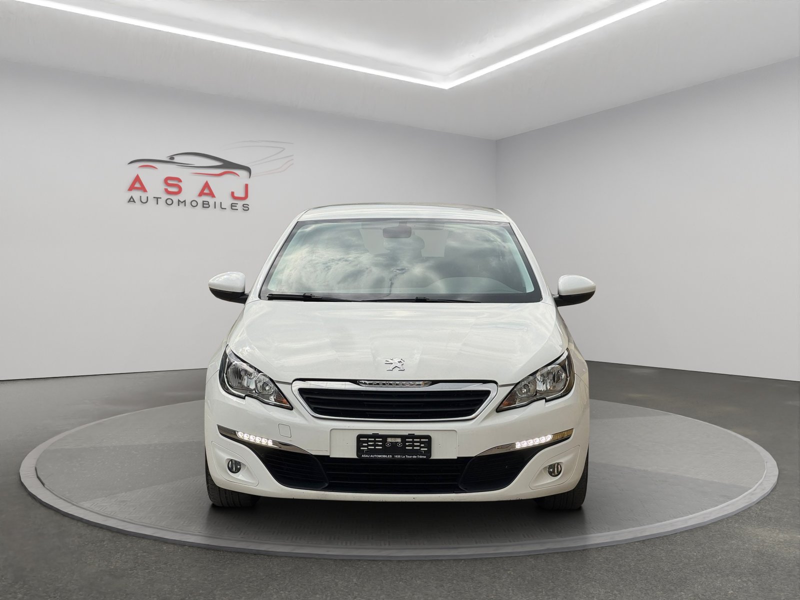 PEUGEOT 308 SW 1.2 THP Style, Benzin, Occasion / Gebraucht, Handschaltung - 2