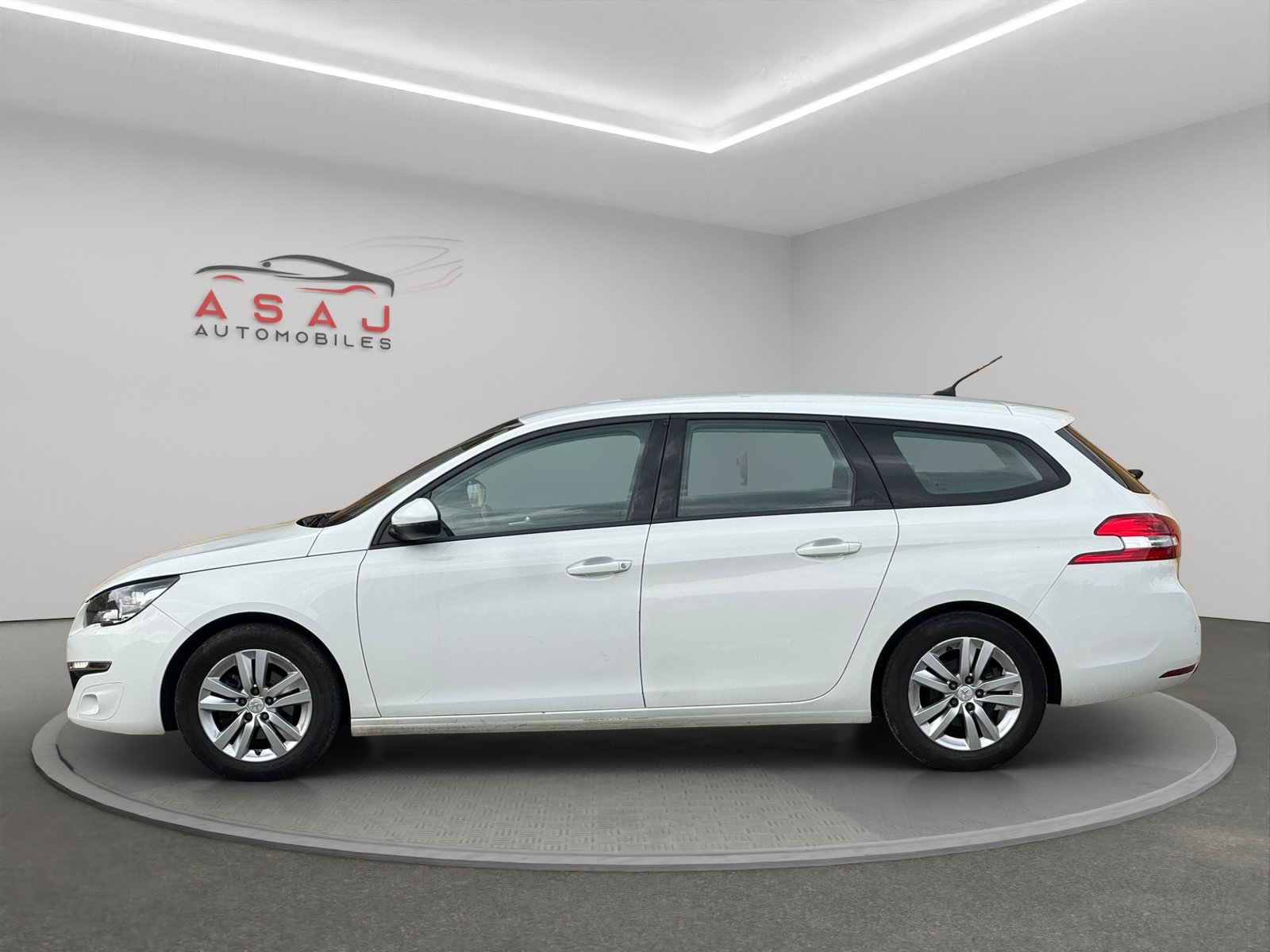 PEUGEOT 308 SW 1.2 THP Style, Benzin, Occasion / Gebraucht, Handschaltung - 7