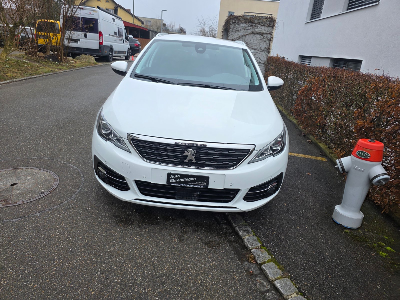 PEUGEOT 308 SW 1.5 BlueHDI Allure Pack EAT8, Diesel, Occasion / Utilisé, Automatique - 2