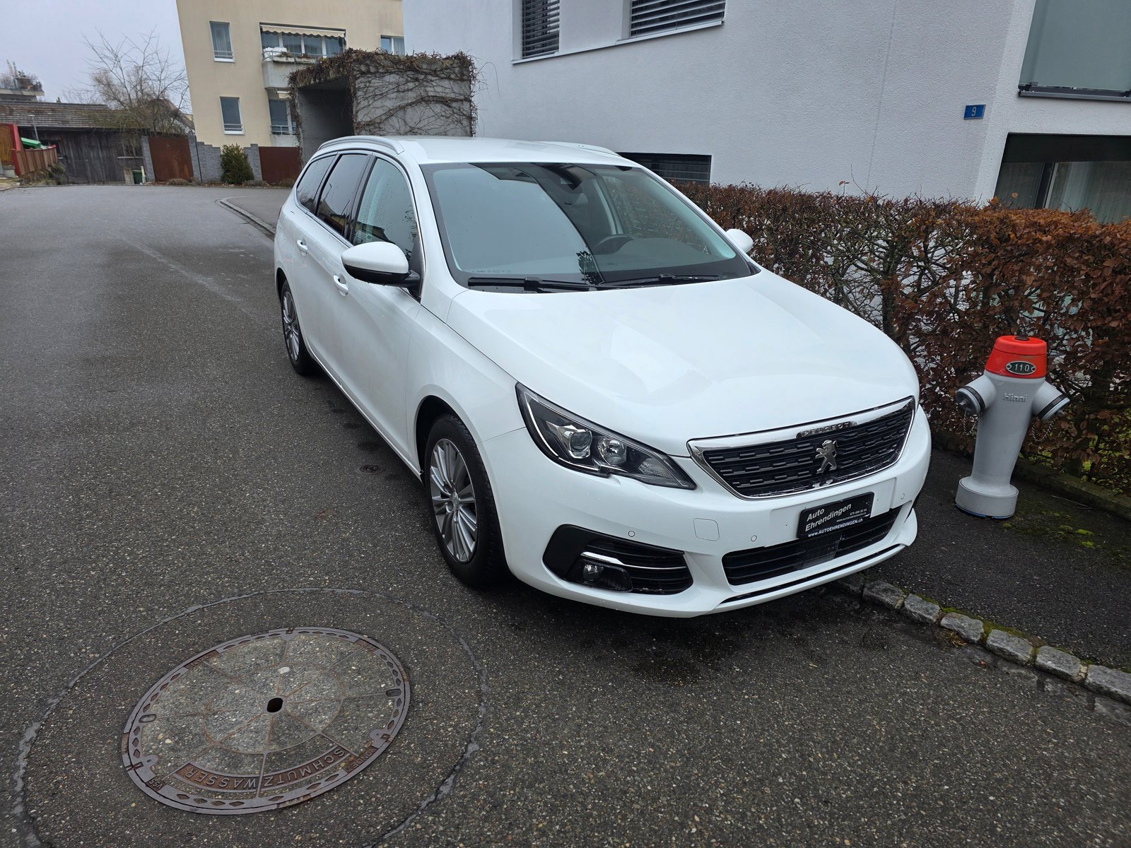 PEUGEOT 308 SW 1.5 BlueHDI Allure Pack EAT8, Diesel, Occasion / Utilisé, Automatique - 3