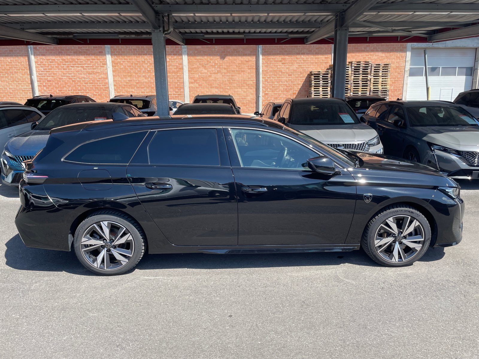 PEUGEOT 308 SW 1.6 PHEV 225 GT, Hybride Rechargeable Essence/Électricité, Occasion / Utilisé, Automatique - 3