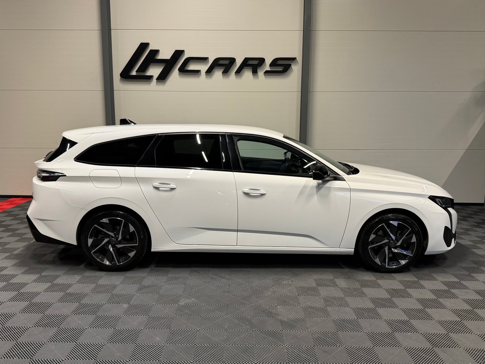 PEUGEOT 308 SW 1.5 BlueHDi Allure Pack, Diesel, Occasioni / Usate, Automatico - 5