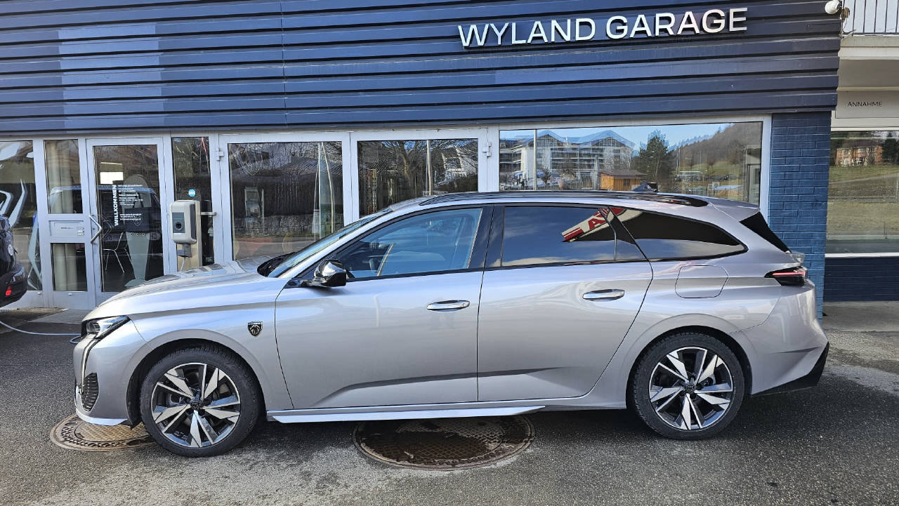 PEUGEOT 308 SW 1.6 PHEV 180 GT, Plug-in-Hybrid Benzina/Elettrica, Occasioni / Usate, Automatico - 2