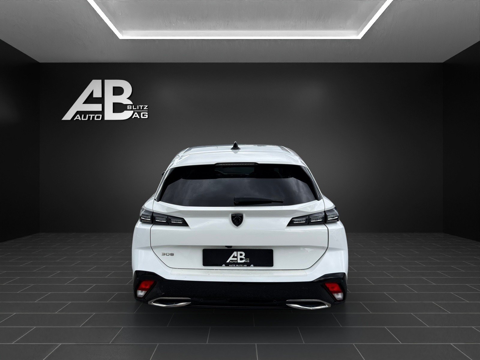 PEUGEOT 308 SW 1.5 BlueHDI Allure Pack EAT8 mit 130 PS, Diesel, Occasioni / Usate, Automatico - 4
