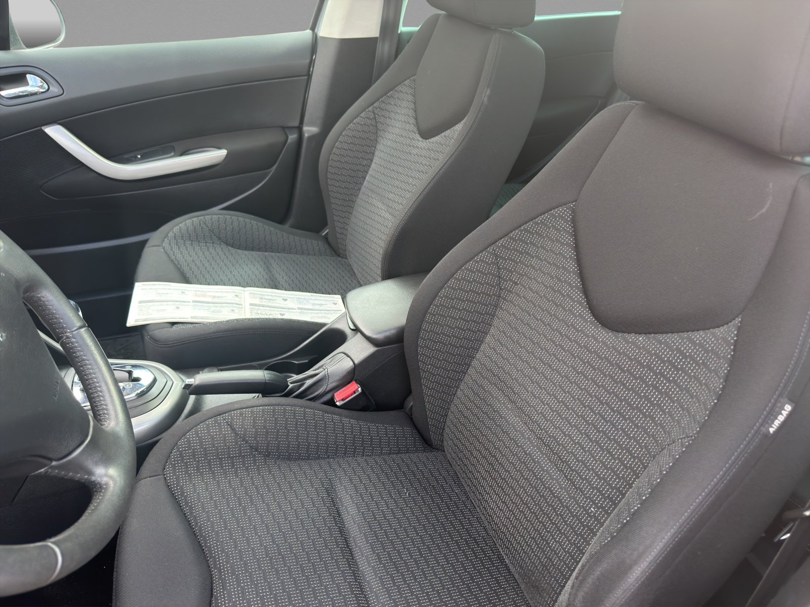PEUGEOT 308 SW 2.0 HDI Sport Automatic, Diesel, Second hand / Used, Automatic - 7