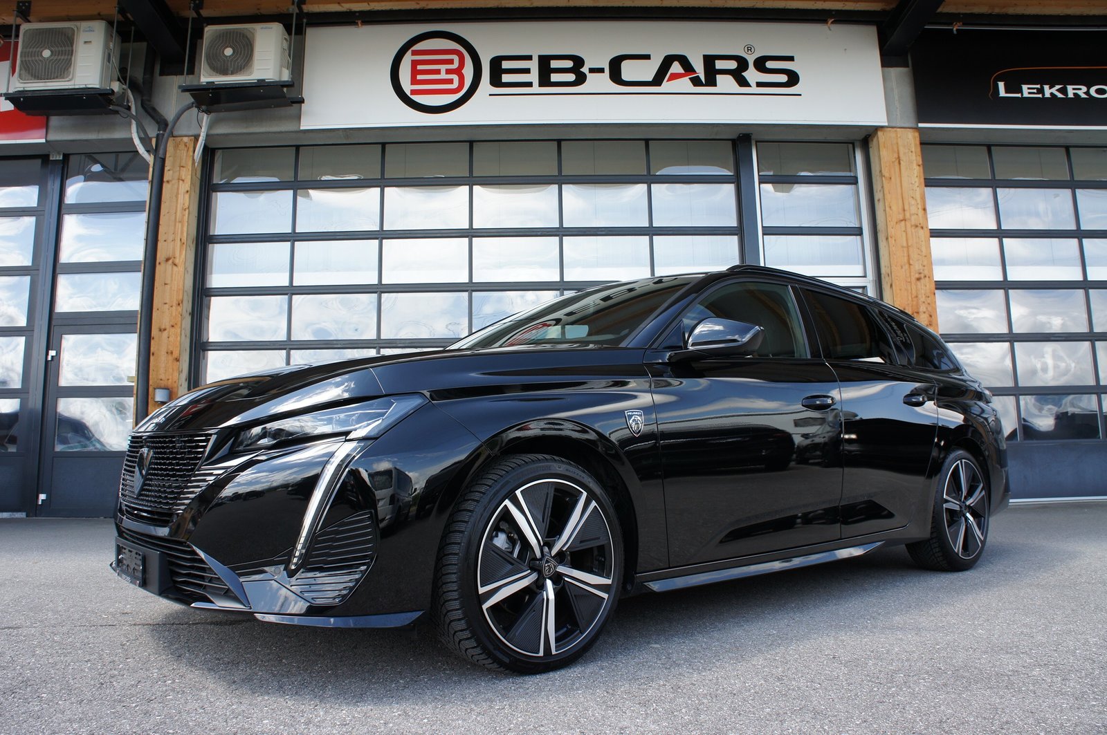 PEUGEOT 308 SW 1.2 HEV 145 GT