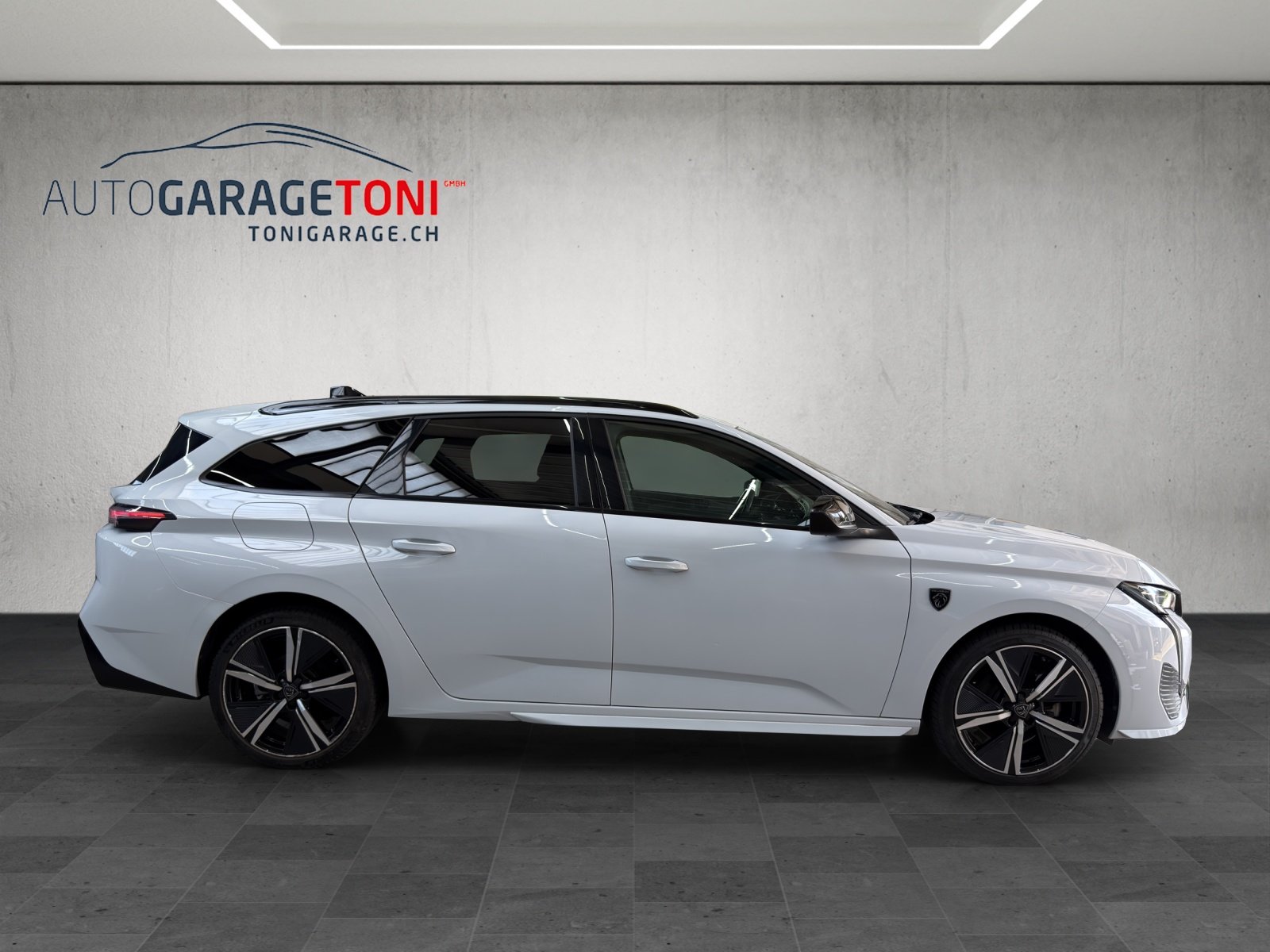 PEUGEOT 308 SW 1.2 Pure Tech GT EAT8, Benzin, Occasion / Gebraucht, Automatik - 5