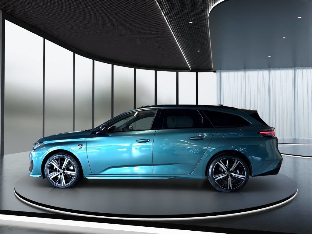 PEUGEOT 308 SW 1.6 PHEV 225 GT, Hybride Léger Essence/Électricité, Occasion / Utilisé, Automatique - 3