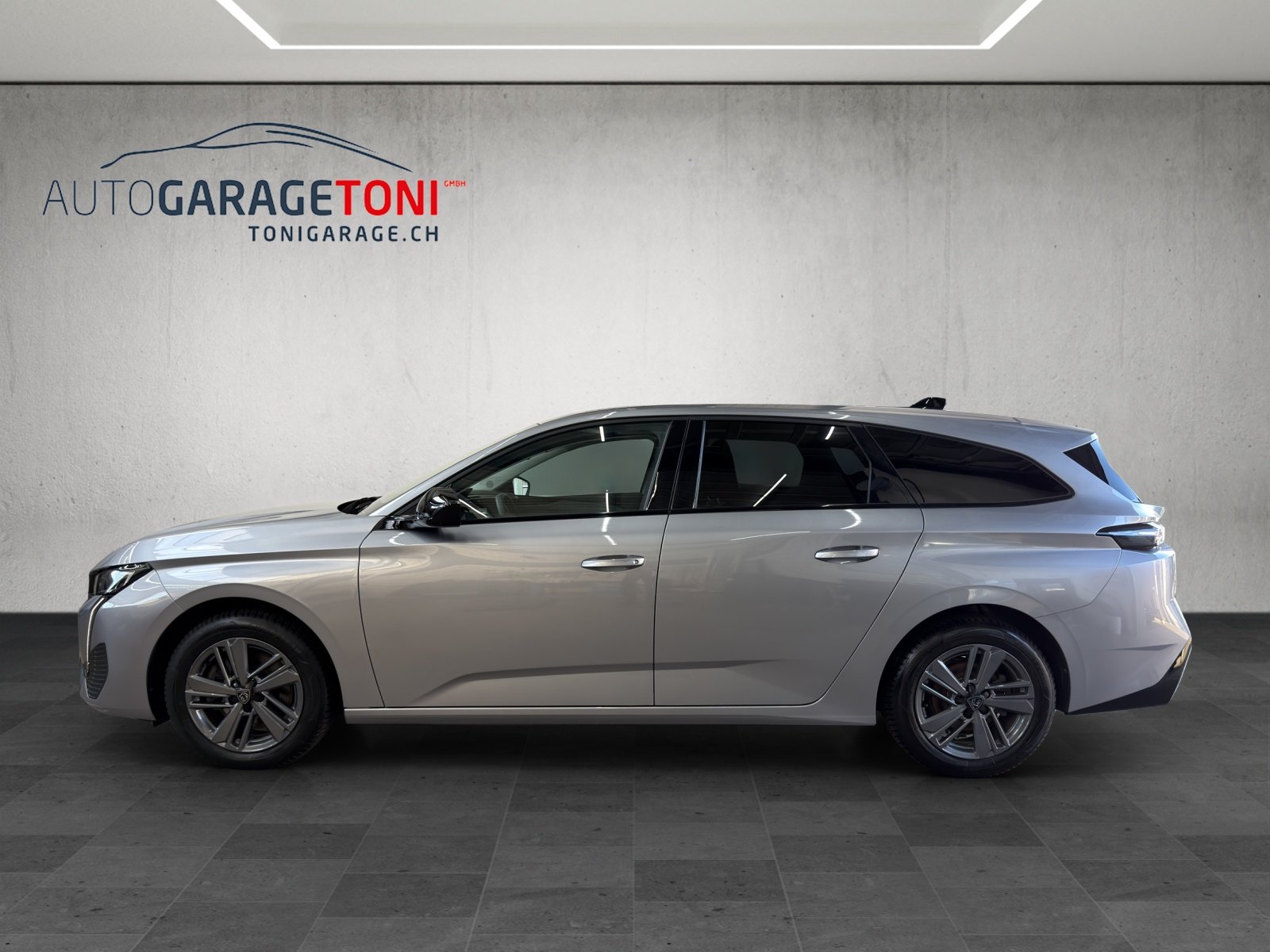 PEUGEOT 308 SW 1.2 Pure Tech Allure EAT8, Essence, Occasion / Utilisé, Automatique - 4