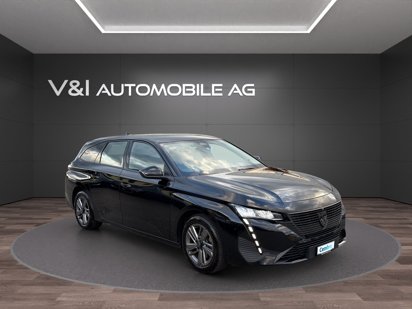 PEUGEOT 308 SW 1.2 Pure Tech Active Pack EAT8, Benzin, Occasion / Gebraucht, Automatik - 2