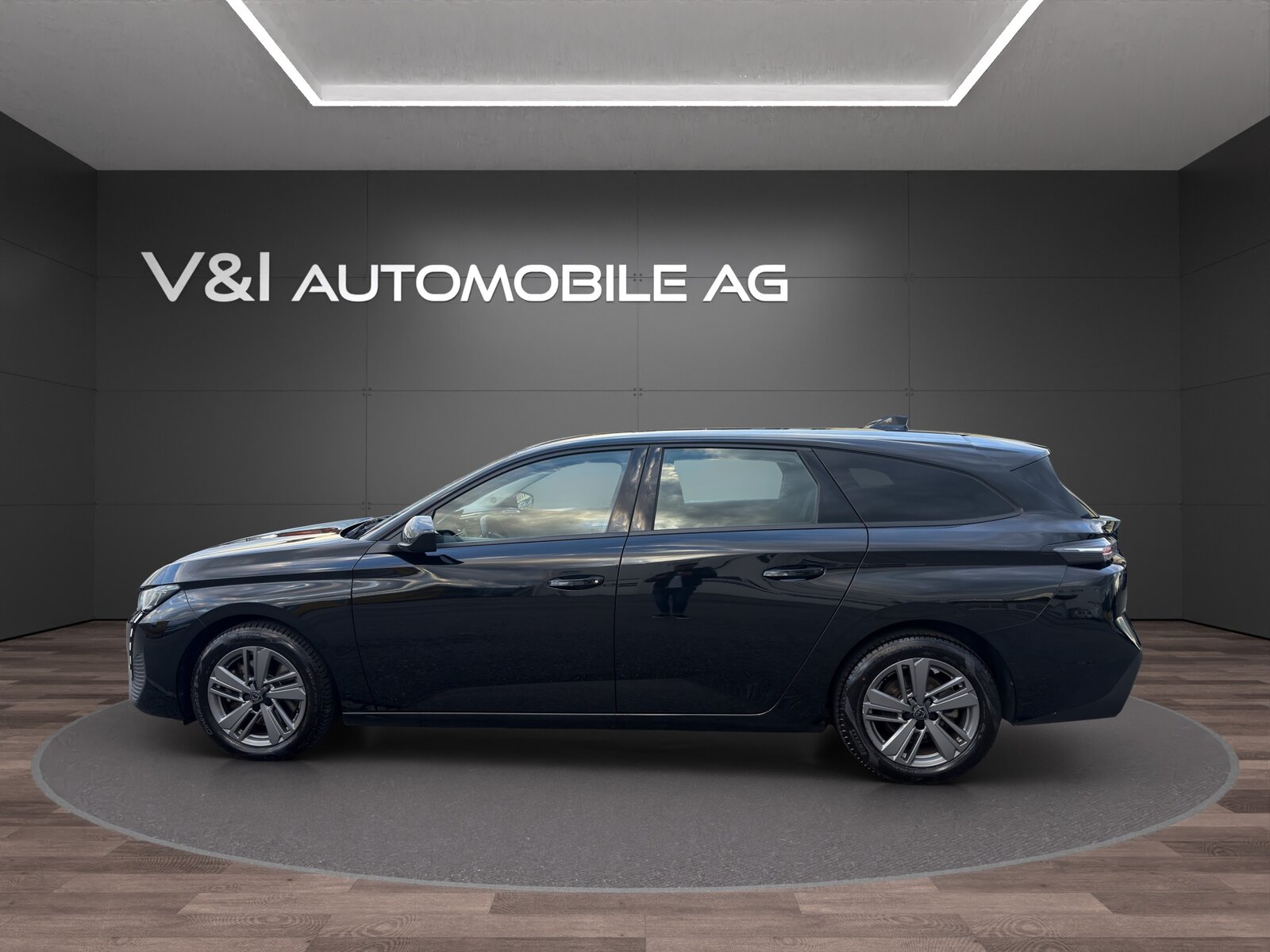 PEUGEOT 308 SW 1.2 Pure Tech Active Pack EAT8, Benzin, Occasion / Gebraucht, Automatik - 7