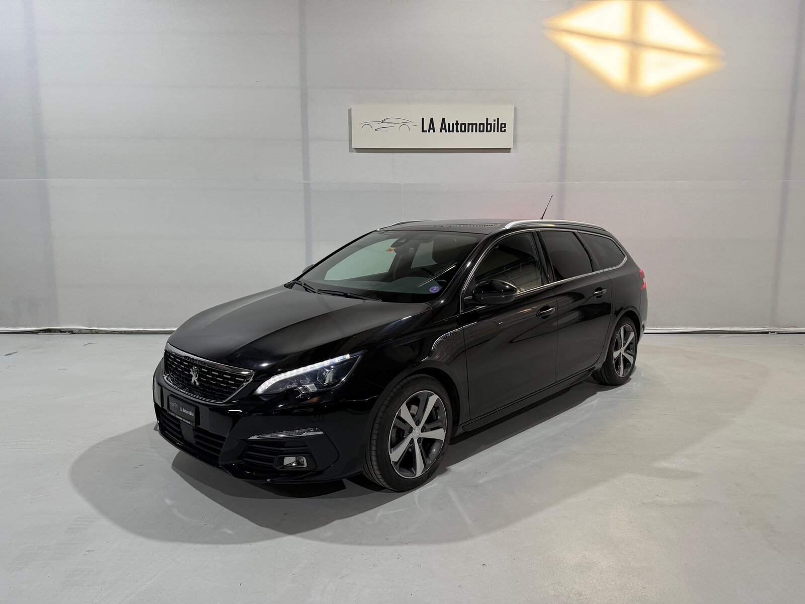 PEUGEOT 308 SW 1.2 Pure Tech GT EAT8