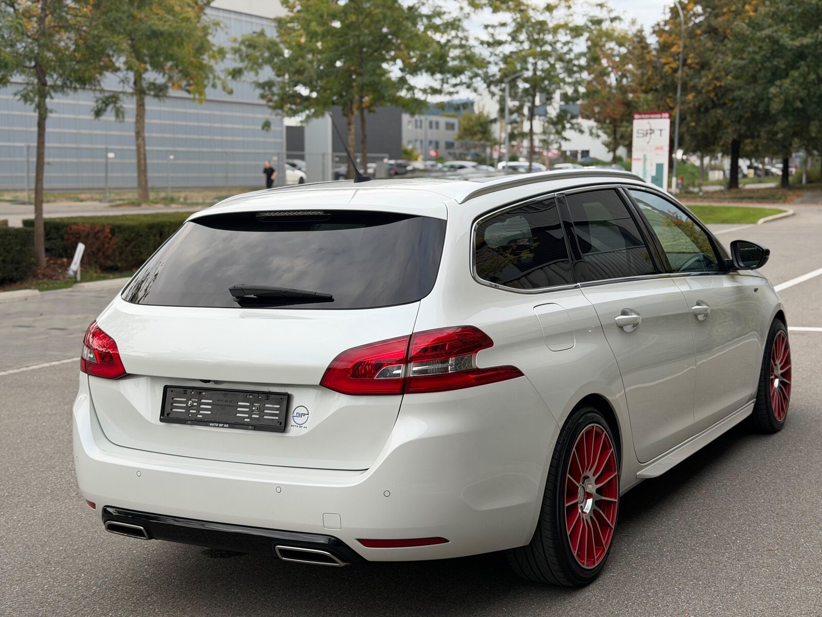 PEUGEOT 308 SW 2.0 BlueHDI GT EAT8, Diesel, Occasion / Utilisé, Automatique - 6