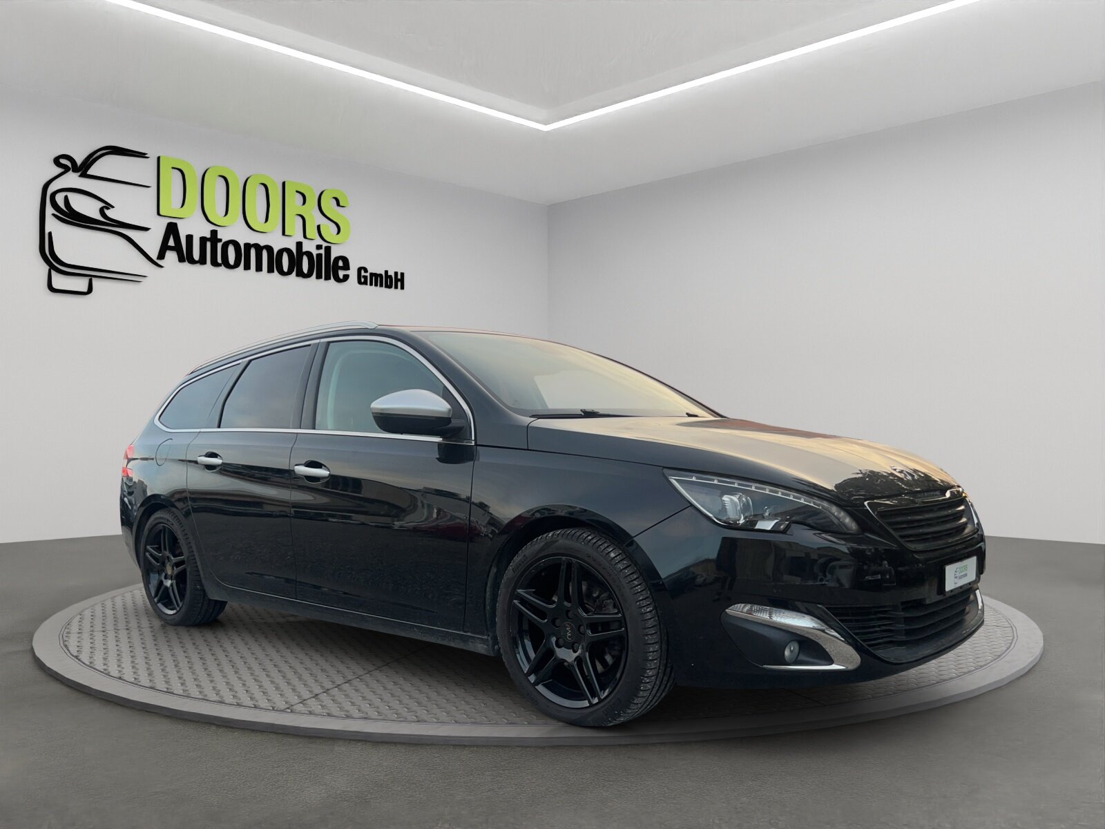 PEUGEOT 308 2.0 BlueHDI Allure Automatic, Diesel, Occasion / Utilisé, Automatique - 2