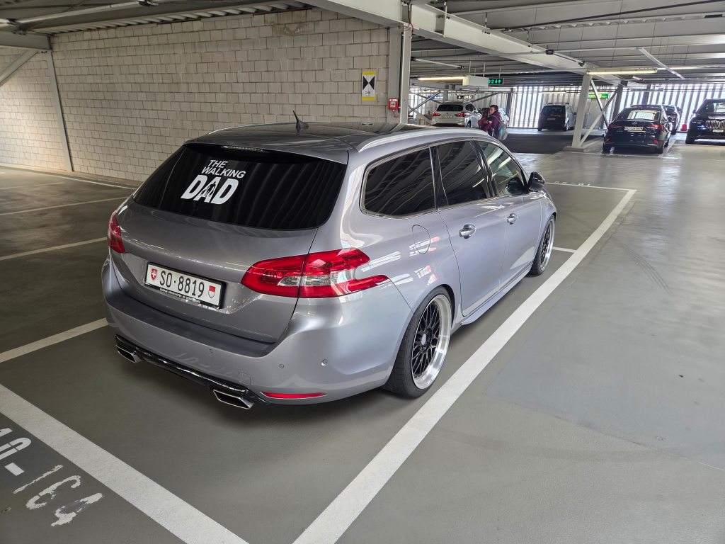 PEUGEOT 308 2.0 BlueHDi 180 GT, Diesel, Occasion / Gebraucht, Automatik - 2