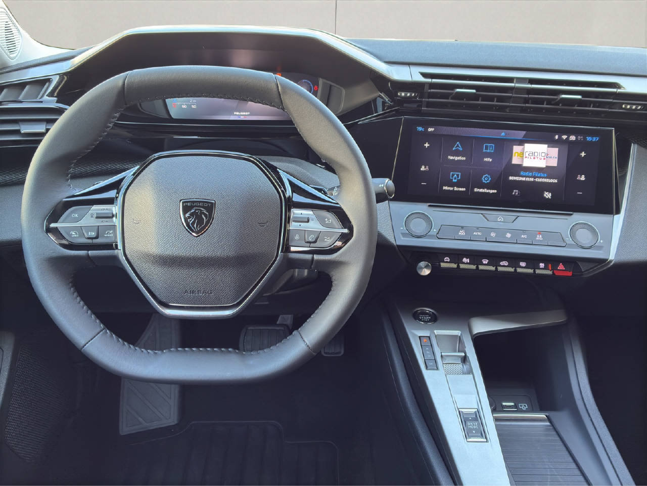 PEUGEOT 308 SW 1.2 Hybrid Style, Hybride Léger Essence/Électricité, Voiture de démonstration, Automatique - 5