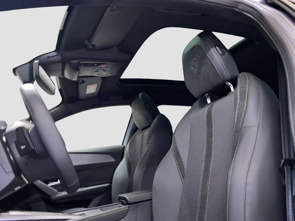 PEUGEOT 308 SW 1.2 Hybrid GT, Mild-Hybrid Petrol/Electric, Ex-demonstrator, Automatic - 7