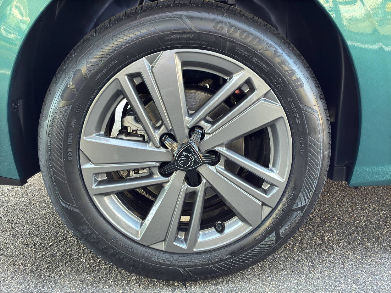 PEUGEOT 308 SW 1.2 Hybrid SYLE, Hybride Léger Essence/Électricité, Voiture de démonstration, Automatique - 4