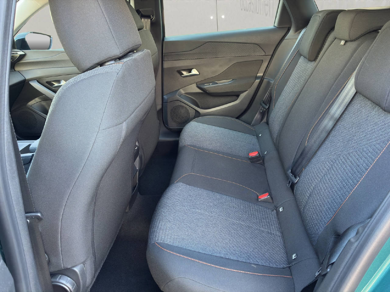 PEUGEOT 308 SW 1.2 Hybrid SYLE, Hybride Léger Essence/Électricité, Voiture de démonstration, Automatique - 7