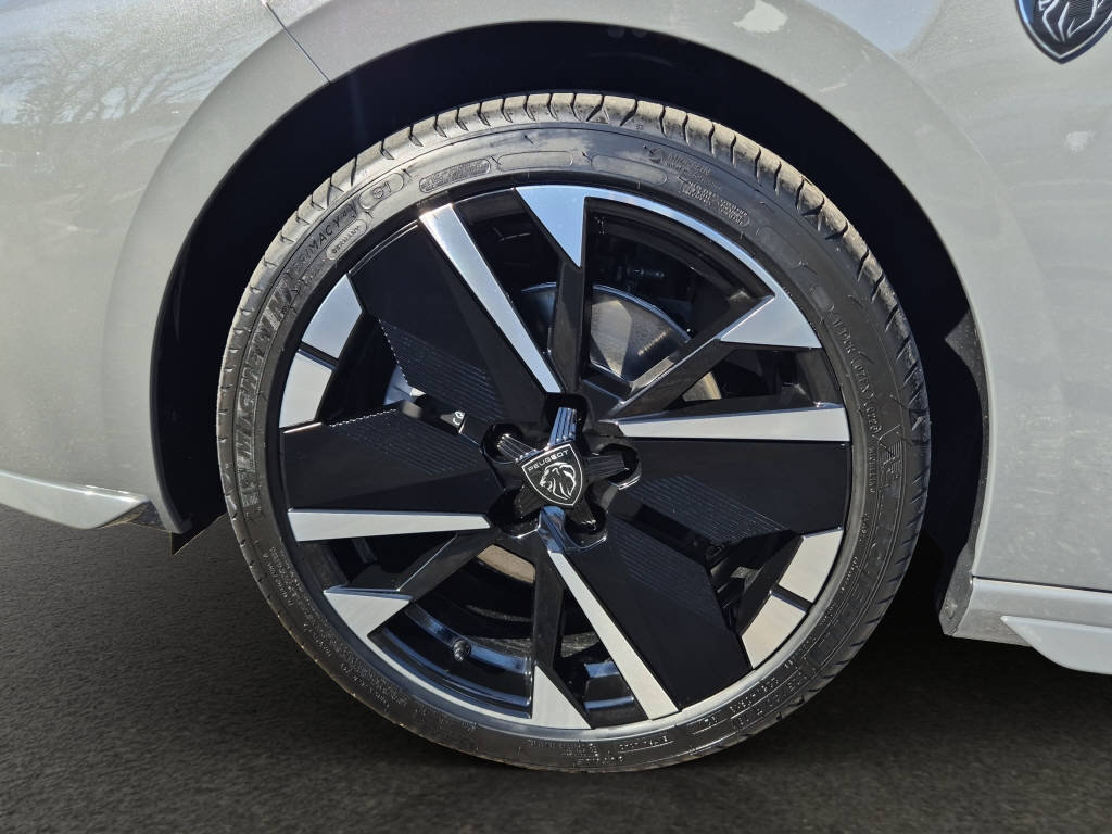 PEUGEOT 308 SW 1.2 Hybrid GT, Mild-Hybrid Petrol/Electric, Ex-demonstrator, Automatic - 4