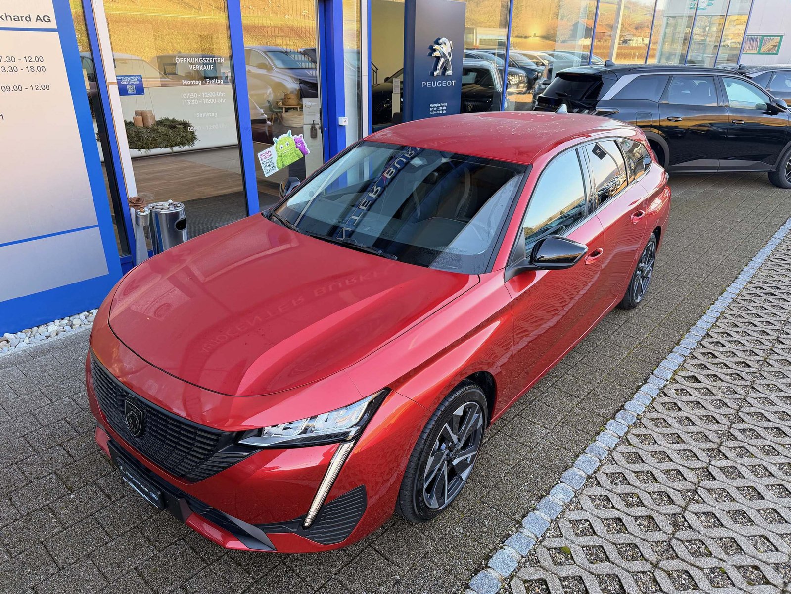 PEUGEOT 308 SW 1.5 BlueHDi Allure 5 Jahre Werksgarantie, Diesel, Ex-demonstrator, Automatic - 2