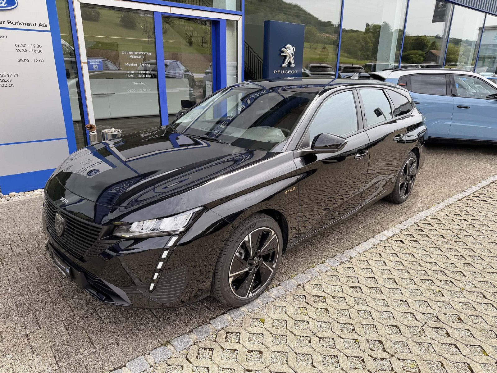 PEUGEOT 308 SW e-Swiss Edition, Elektro, Vorführwagen, Automatik - 2