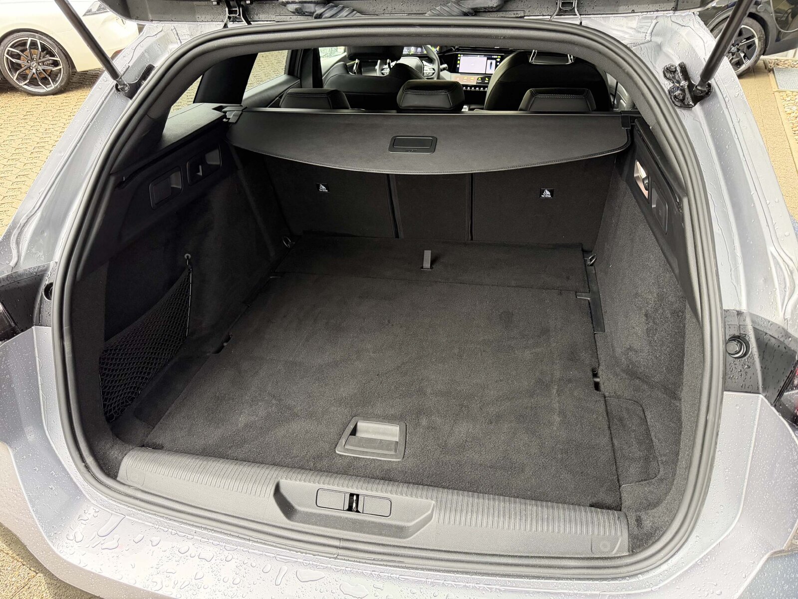 PEUGEOT 308 SW 1.2 Hybrid GT *5 Jahre Werksgarantie*, Mild-Hybrid Petrol/Electric, Ex-demonstrator, Automatic - 6